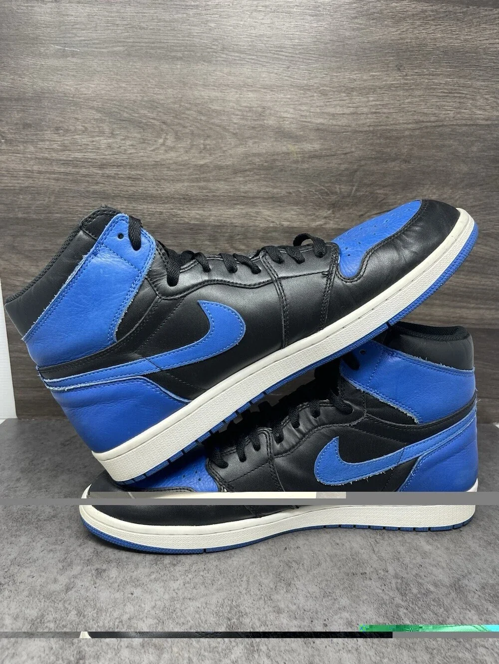 Air Jordan 1 Retro High Royal 2017 Size 14 Mens Basketball Shoes Lot 555088-007